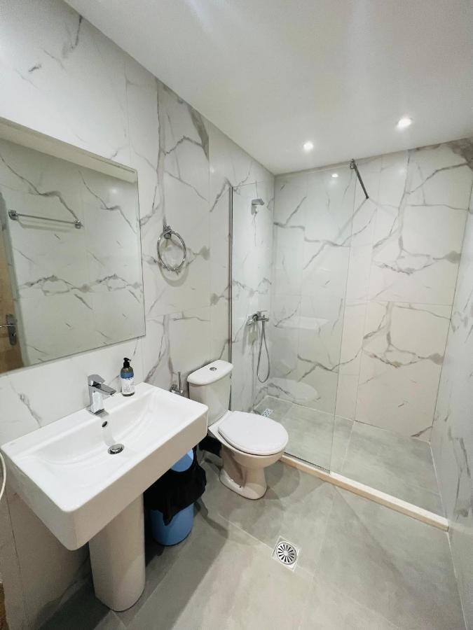 Central Boutique Hostel Sarande Ngoại thất bức ảnh