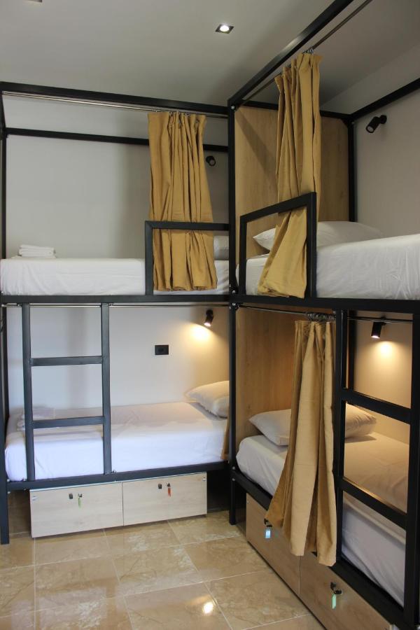 Central Boutique Hostel Sarande Ngoại thất bức ảnh