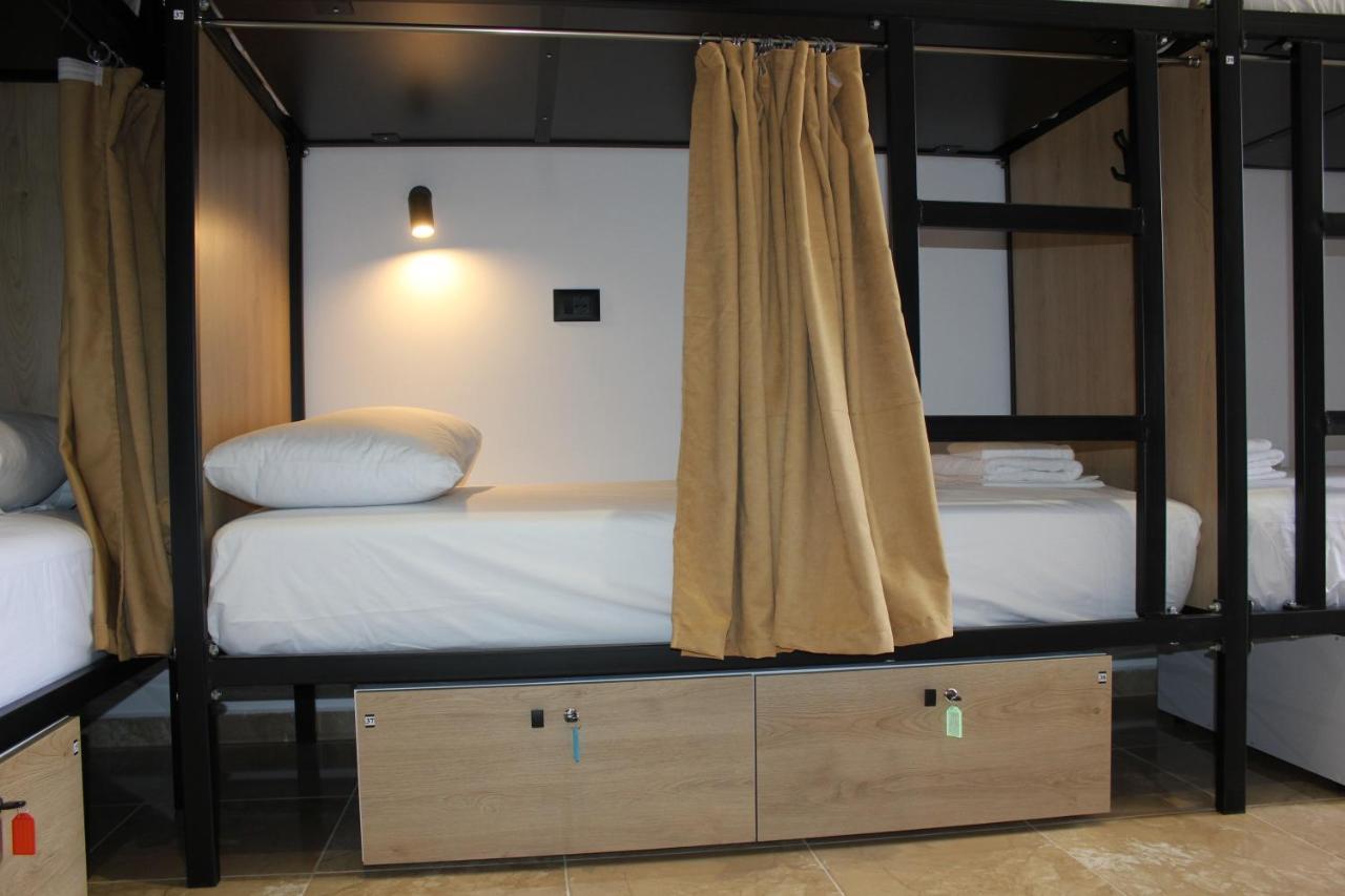 Central Boutique Hostel Sarande Ngoại thất bức ảnh